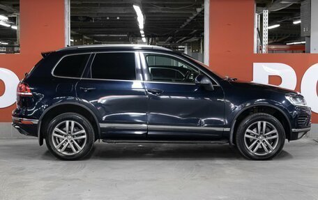 Volkswagen Touareg III, 2017 год, 2 249 000 рублей, 4 фотография