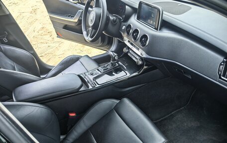 KIA Stinger I, 2018 год, 2 250 000 рублей, 21 фотография