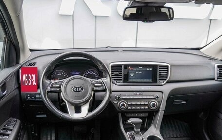 KIA Sportage IV рестайлинг, 2019 год, 2 300 000 рублей, 6 фотография