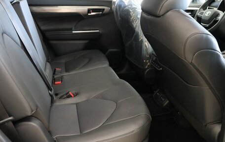 Toyota Highlander, 2025 год, 6 300 000 рублей, 19 фотография