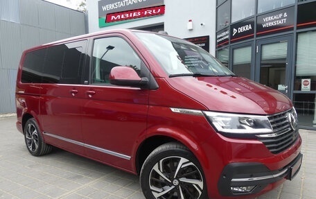 Volkswagen Multivan T6 рестайлинг, 2022 год, 5 800 000 рублей, 3 фотография