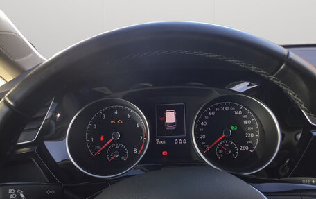 Volkswagen Touran III, 2022 год, 3 800 000 рублей, 12 фотография
