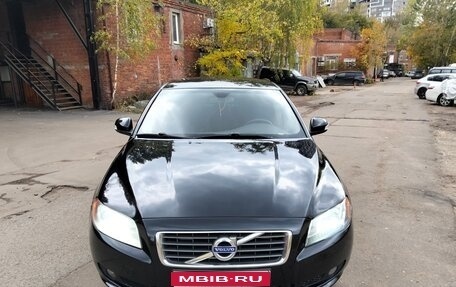 Volvo S80 II рестайлинг 2, 2010 год, 900 000 рублей, 1 фотография