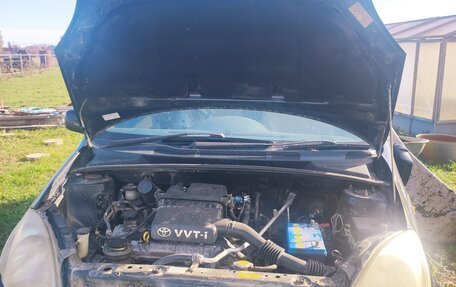 Toyota Vitz, 2003 год, 227 000 рублей, 11 фотография
