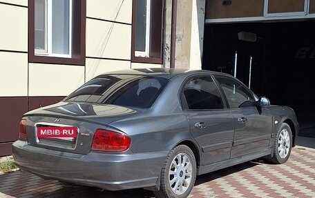 Hyundai Sonata IV рестайлинг, 2005 год, 755 000 рублей, 8 фотография