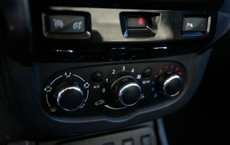 Renault Duster I рестайлинг, 2016 год, 950 000 рублей, 11 фотография