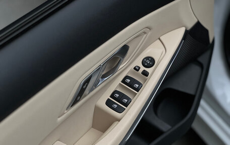 BMW 3 серия, 2020 год, 3 690 000 рублей, 14 фотография