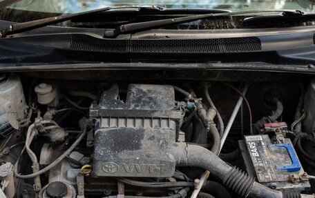 Toyota Vitz, 2000 год, 350 000 рублей, 4 фотография