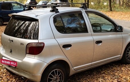 Toyota Vitz, 2000 год, 350 000 рублей, 3 фотография