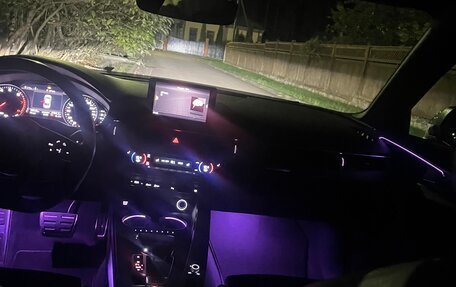 Audi A4, 2019 год, 3 820 000 рублей, 6 фотография