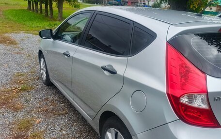 Hyundai Solaris II рестайлинг, 2014 год, 800 000 рублей, 2 фотография