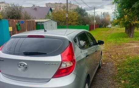Hyundai Solaris II рестайлинг, 2014 год, 800 000 рублей, 3 фотография