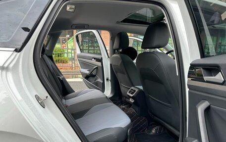 Volkswagen Lavida, 2023 год, 1 420 000 рублей, 12 фотография