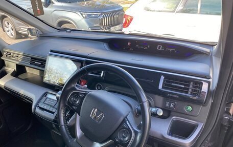 Honda Stepwgn IV, 2020 год, 2 470 000 рублей, 9 фотография