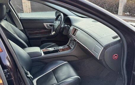 Jaguar XF I рестайлинг, 2014 год, 997 000 рублей, 13 фотография