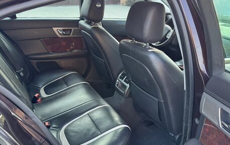 Jaguar XF I рестайлинг, 2014 год, 997 000 рублей, 14 фотография