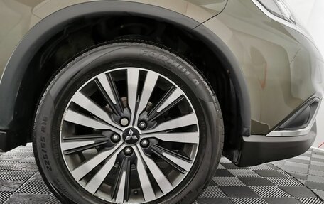 Mitsubishi Outlander III рестайлинг 3, 2019 год, 2 085 000 рублей, 17 фотография