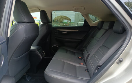 Lexus NX I, 2014 год, 2 385 000 рублей, 15 фотография