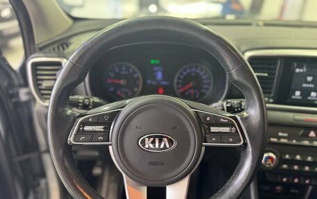 KIA Sportage IV рестайлинг, 2019 год, 1 999 900 рублей, 10 фотография