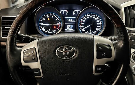 Toyota Land Cruiser 200, 2013 год, 4 377 000 рублей, 35 фотография