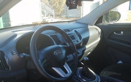 KIA Sportage III, 2011 год, 1 100 000 рублей, 4 фотография
