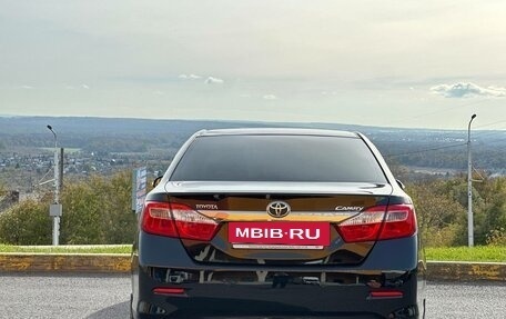 Toyota Camry, 2012 год, 1 395 000 рублей, 5 фотография