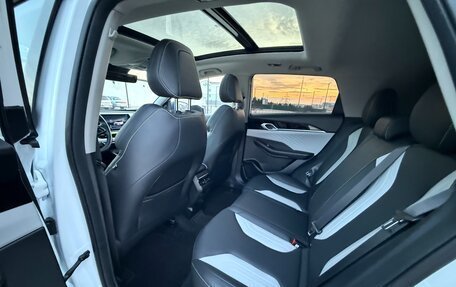 Geely Coolray I, 2023 год, 1 997 000 рублей, 16 фотография