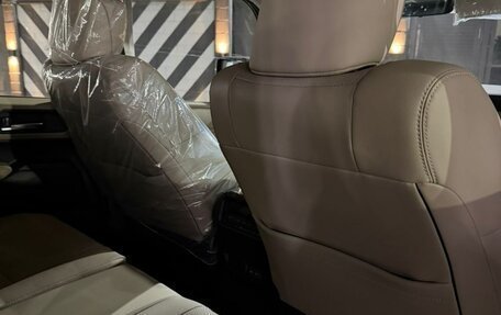 Toyota Land Cruiser Prado, 2025 год, 9 200 000 рублей, 17 фотография