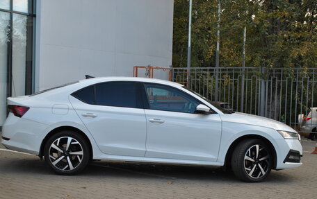 Skoda Octavia IV, 2021 год, 2 510 000 рублей, 3 фотография