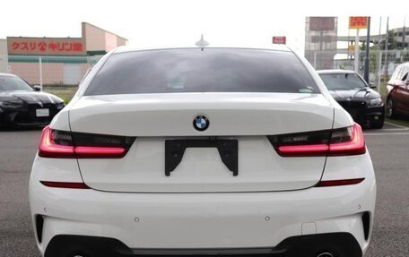 BMW 3 серия, 2021 год, 1 890 000 рублей, 4 фотография