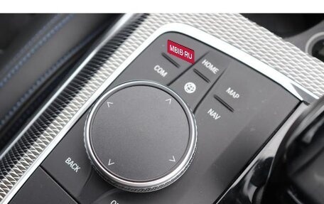 BMW 3 серия, 2021 год, 1 890 000 рублей, 16 фотография