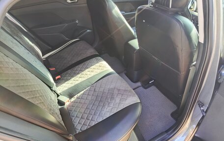 Hyundai Solaris II рестайлинг, 2019 год, 1 900 000 рублей, 17 фотография