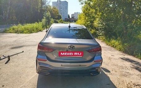 Hyundai Solaris II рестайлинг, 2019 год, 1 900 000 рублей, 6 фотография