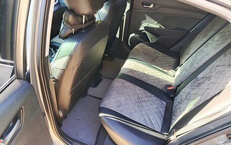 Hyundai Solaris II рестайлинг, 2019 год, 1 900 000 рублей, 20 фотография