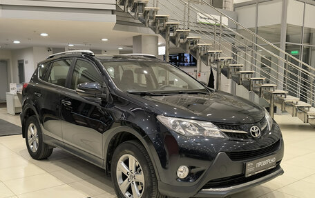 Toyota RAV4, 2014 год, 2 150 000 рублей, 3 фотография