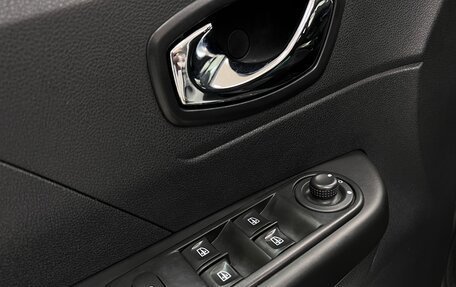 Renault Kaptur I рестайлинг, 2019 год, 1 299 000 рублей, 25 фотография