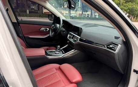 BMW 3 серия, 2022 год, 2 856 050 рублей, 15 фотография