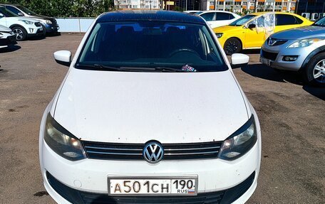 Volkswagen Polo VI (EU Market), 2011 год, 552 000 рублей, 1 фотография