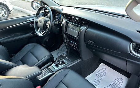 Toyota Fortuner II, 2021 год, 4 600 000 рублей, 15 фотография