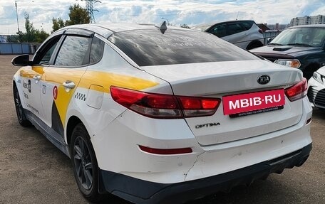 KIA Optima IV, 2019 год, 899 000 рублей, 5 фотография