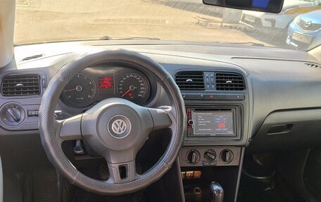 Volkswagen Polo VI (EU Market), 2011 год, 552 000 рублей, 6 фотография