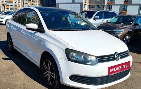 Volkswagen Polo VI (EU Market), 2011 год, 552 000 рублей, 2 фотография