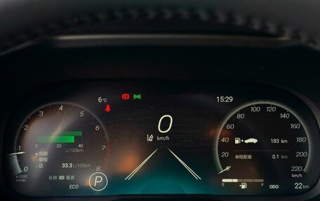 Toyota RAV4, 2025 год, 4 300 000 рублей, 12 фотография