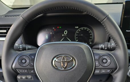 Toyota RAV4, 2025 год, 4 300 000 рублей, 11 фотография