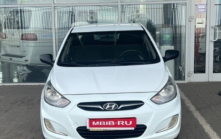 Hyundai Solaris II рестайлинг, 2011 год, 499 000 рублей, 3 фотография