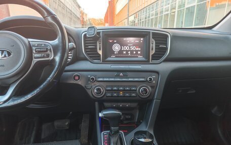 KIA Sportage IV рестайлинг, 2018 год, 2 300 000 рублей, 6 фотография