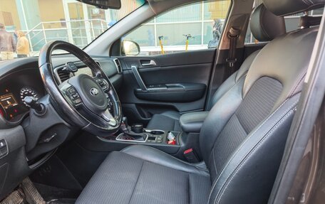 KIA Sportage IV рестайлинг, 2018 год, 2 300 000 рублей, 9 фотография