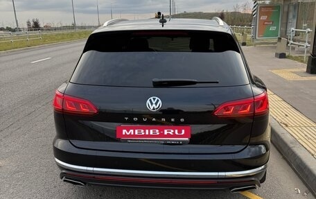 Volkswagen Touareg III, 2020 год, 4 850 000 рублей, 2 фотография