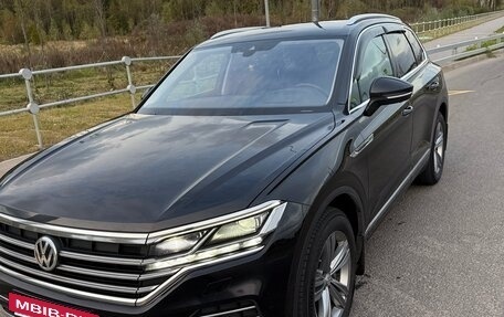 Volkswagen Touareg III, 2020 год, 4 850 000 рублей, 6 фотография