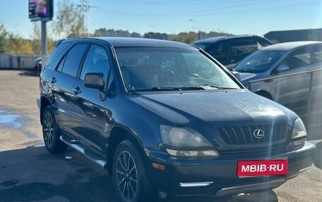 Lexus RX IV рестайлинг, 2001 год, 819 000 рублей, 1 фотография